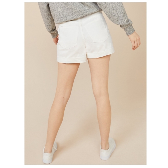 Free Assembly Women's Cuffed Rolled Jean Shorts - Picture 4 of 10